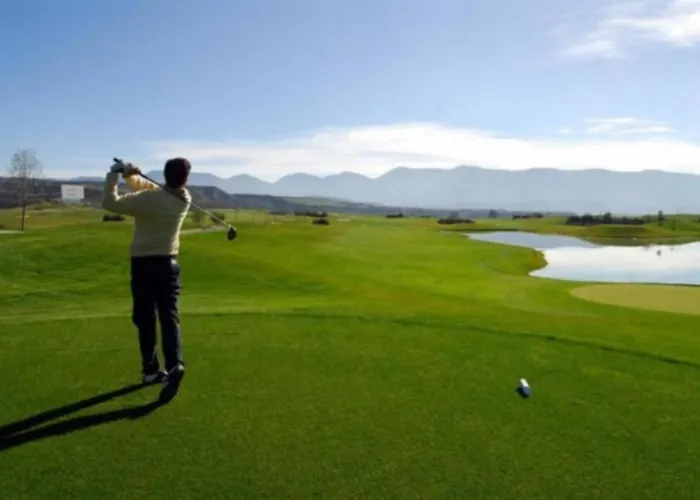 Margas Golf 2 Apartamento Sabiñánigo